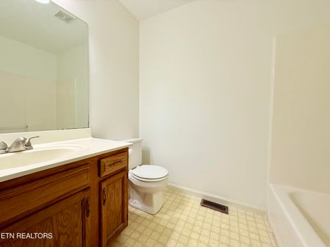 Tiny photo for 702 Hamid Place, Knoxville, TN 37920 (MLS # 1330215)