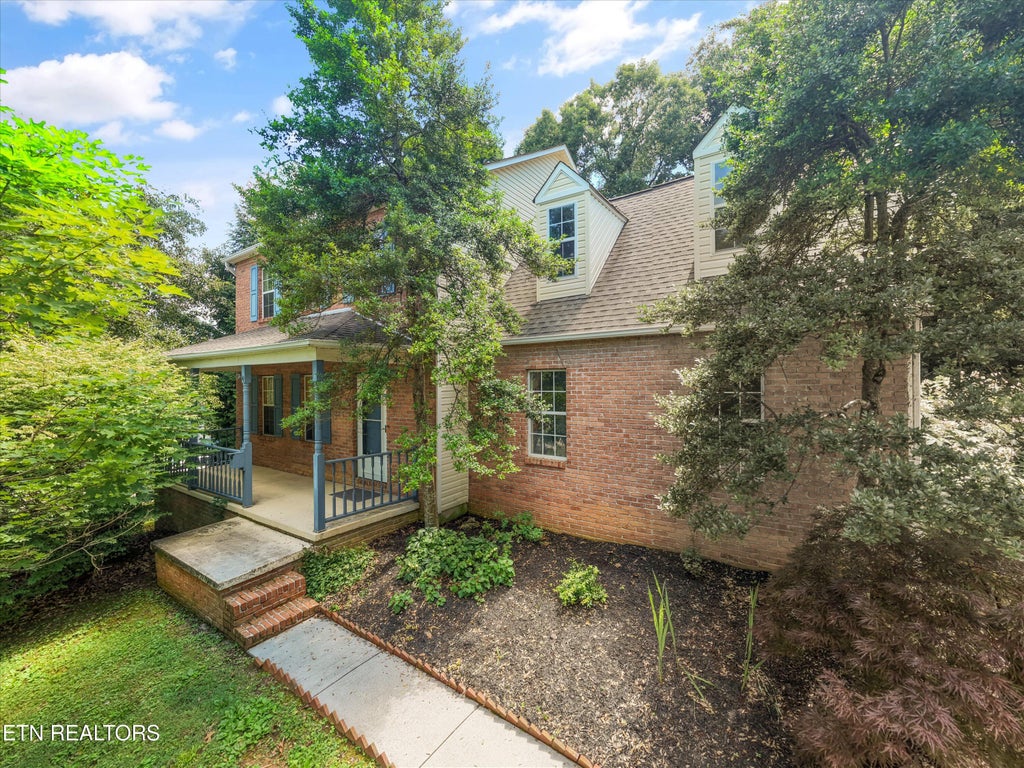 Photo of 2300 Woods End Lane, Knoxville, TN 37918 (MLS # 1344364)