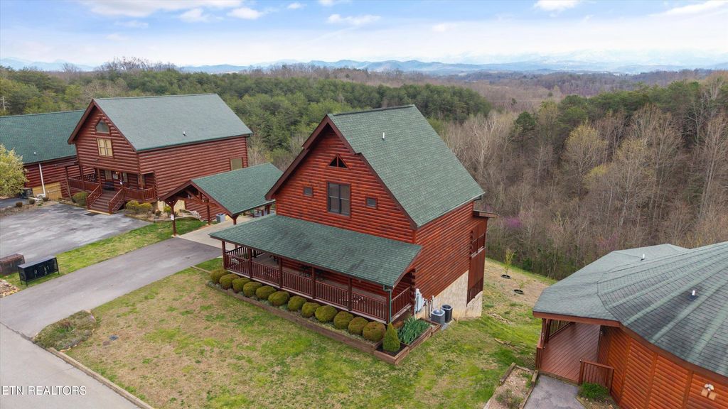 Photo of 669 Stockton Drive, Sevierville, TN 37876 (MLS # 1333468)
