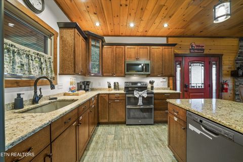 Tiny photo for 669 Stockton Drive, Sevierville, TN 37876 (MLS # 1333468)