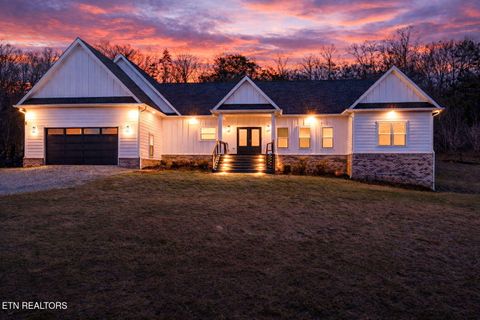 Photo of 916 Zirkle Rd, Dandridge, TN 37725 (MLS # 1329369)