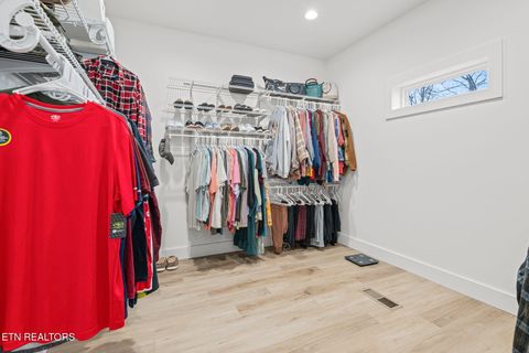 Tiny photo for 916 Zirkle Rd, Dandridge, TN 37725 (MLS # 1329369)