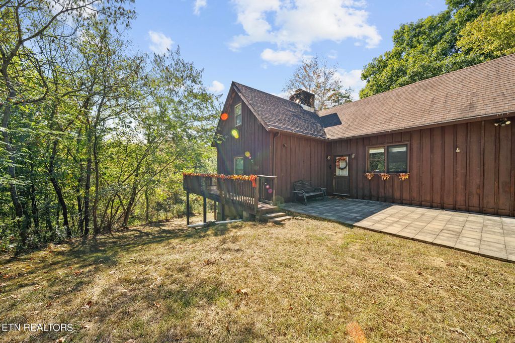 Photo of 2840 Manker Way, Sevierville, TN 37862 (MLS # 1328538)
