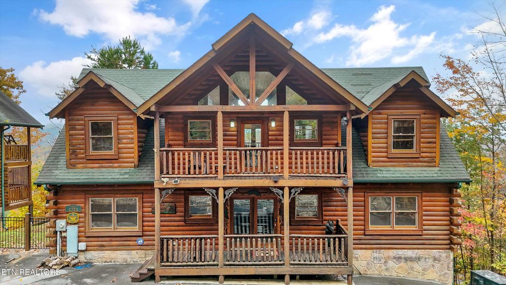 Photo of 1723 High Rock Way Way, Sevierville, TN 37862 (MLS # 1320749)
