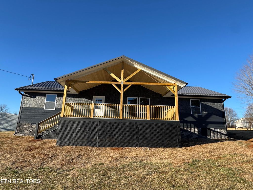 Photo of 280 Hickory St, Bean Station, TN 37708 (MLS # 1328223)