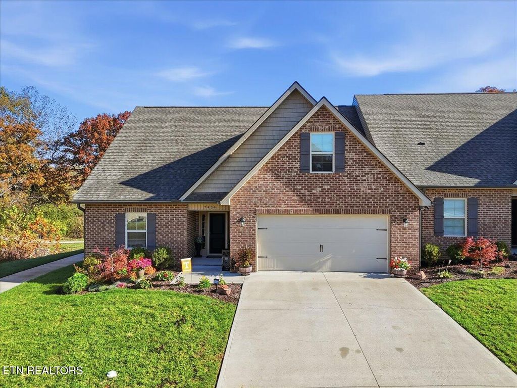 Photo of 7434 Willow Path Lane, Knoxville, TN 37918 (MLS # 1333230)