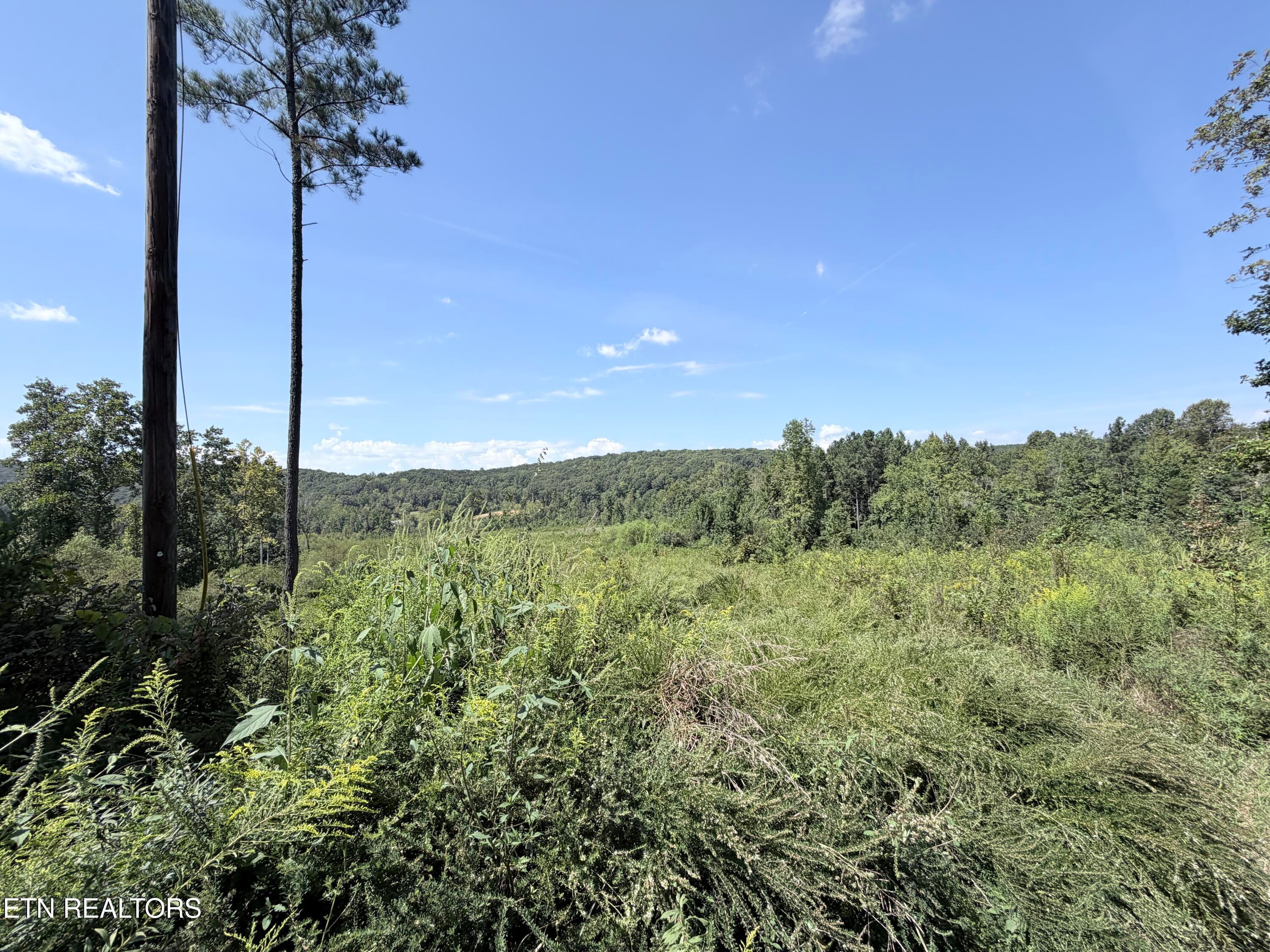 140 County Road 190