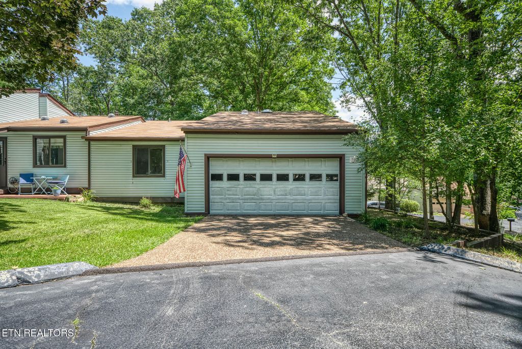 Photo of 30 Woodland Terrace, Crossville, TN 38558 (MLS # 1318277)