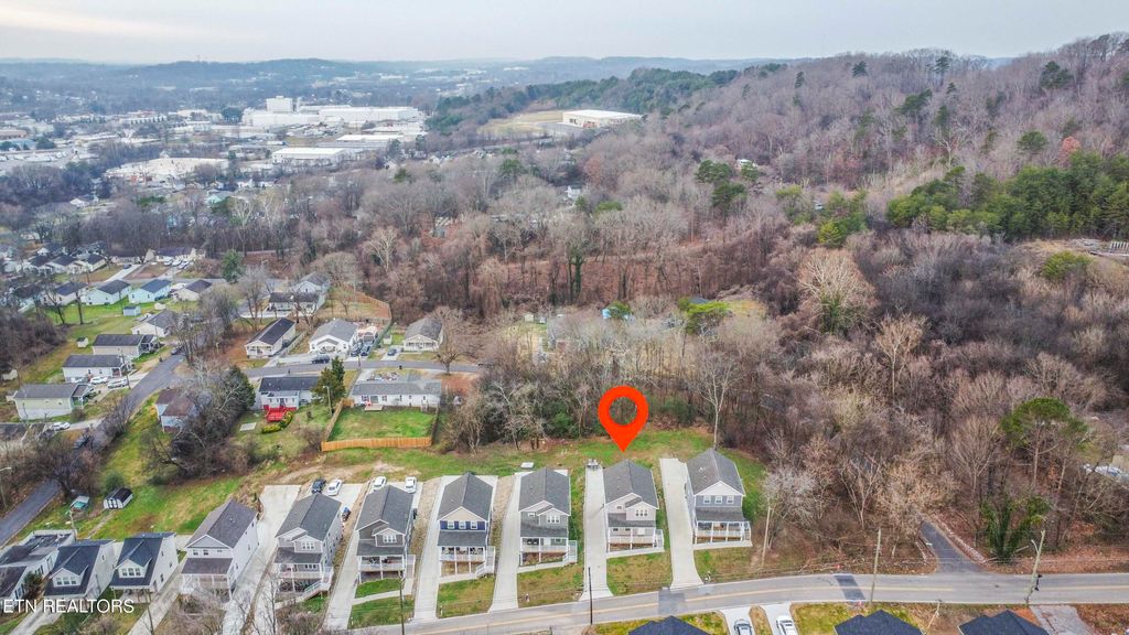 Photo of 3425 Gap Rd, Knoxville, TN 37921 (MLS # 1325347)