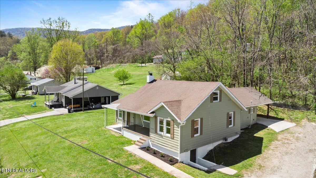 328 Lake Lane