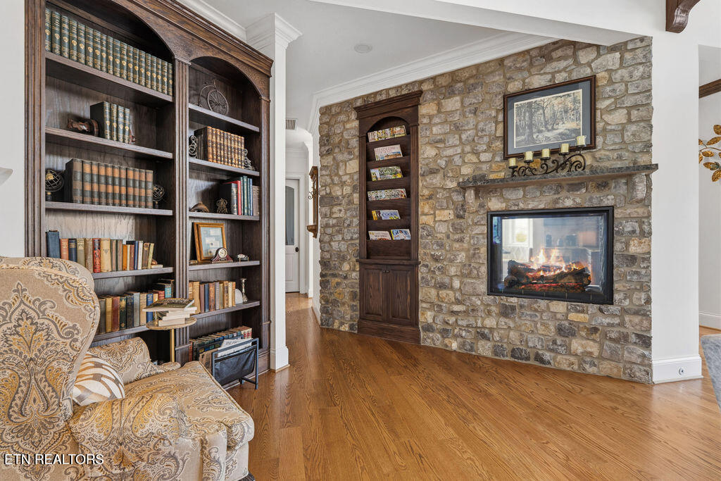 Lenoir City, Tennessee, 37772, United States, 4 Bedrooms Bedrooms, ,6 BathroomsBathrooms,Residential,Active,2031006