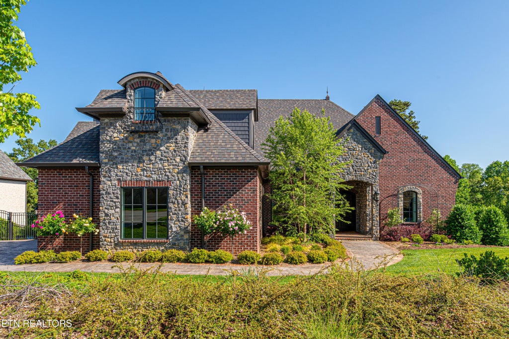 Photo of 2420 Marina Way, Lenoir City, TN 37772 (MLS # 1334042)