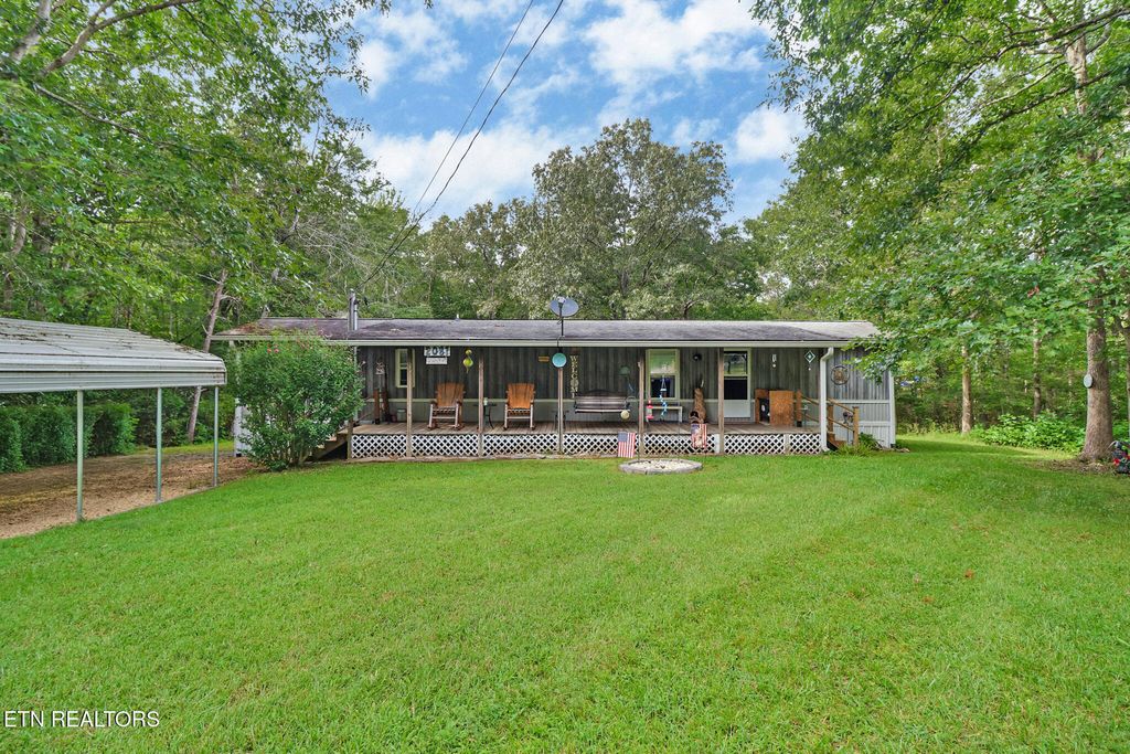 Photo of 2081 Alapattah Circle, Crossville, TN 38572 (MLS # 1313696)