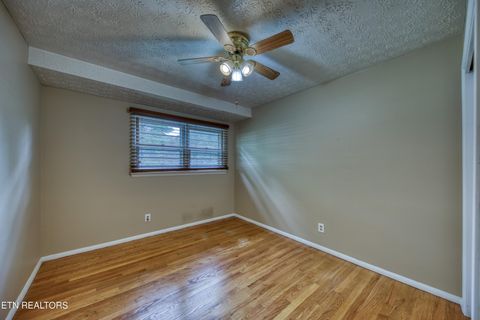 Tiny photo for 916 Mallory Rd, Knoxville, TN 37919 (MLS # 1345723)