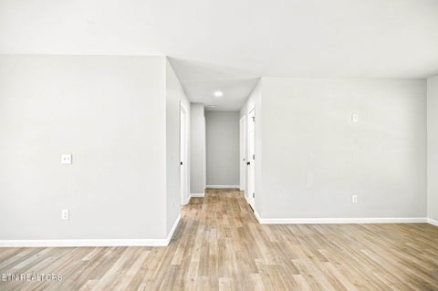 Tiny photo for 24332361 Tennessee 131 Hwy, Thorn Hill, TN 37881 (MLS # 1360233)