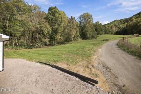 Tiny photo for 24332361 Tennessee 131 Hwy, Thorn Hill, TN 37881 (MLS # 1360233)