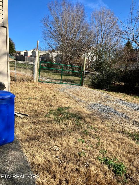 Tiny photo for 261 Bradford Drive, Morristown, TN 37814 (MLS # 1324854)