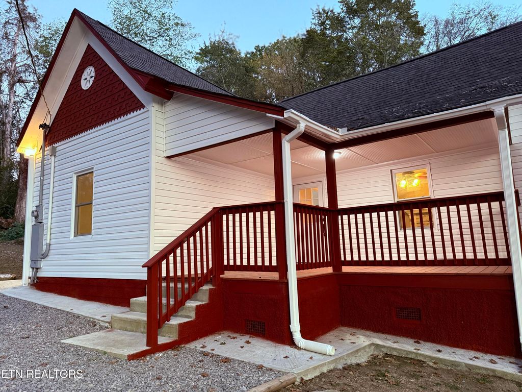 Photo of 6116 Cardwell Rd, Corryton, TN 37721 (MLS # 1280847)