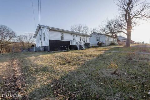 Tiny photo for 715 Lincoln Ave, Morristown, TN 37813 (MLS # 1335138)