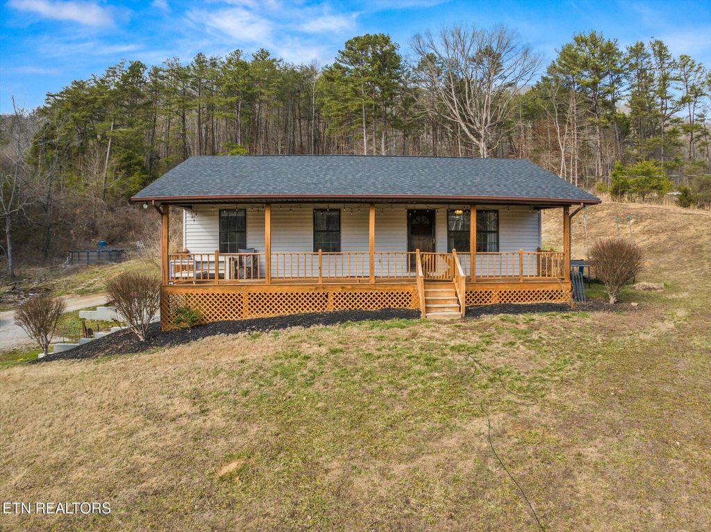 Photo of 174 Fall Creek Rd, Maynardville, TN 37807 (MLS # 1289563)