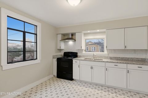 Tiny photo for 727 E Scott Ave, Knoxville, TN 37917 (MLS # 1323803)