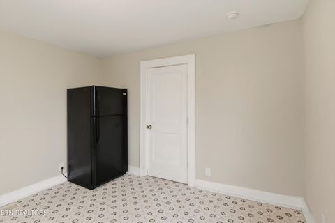 Tiny photo for 727 E Scott Ave, Knoxville, TN 37917 (MLS # 1323803)