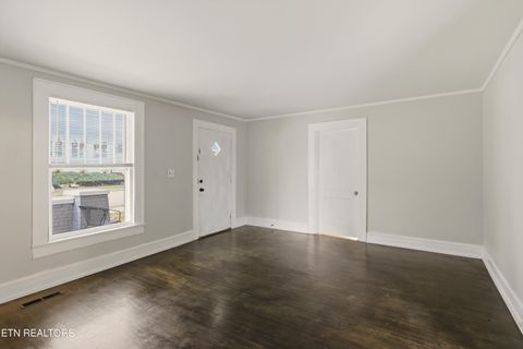 Tiny photo for 727 E Scott Ave, Knoxville, TN 37917 (MLS # 1323803)