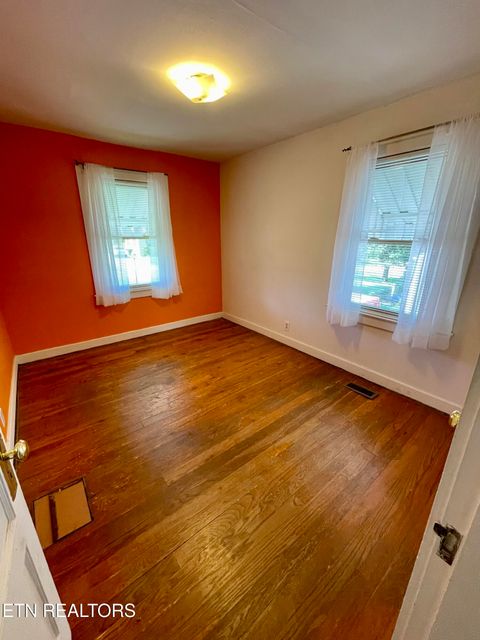 Tiny photo for 5108 Marguerite Rd, Knoxville, TN 37912 (MLS # 1319274)