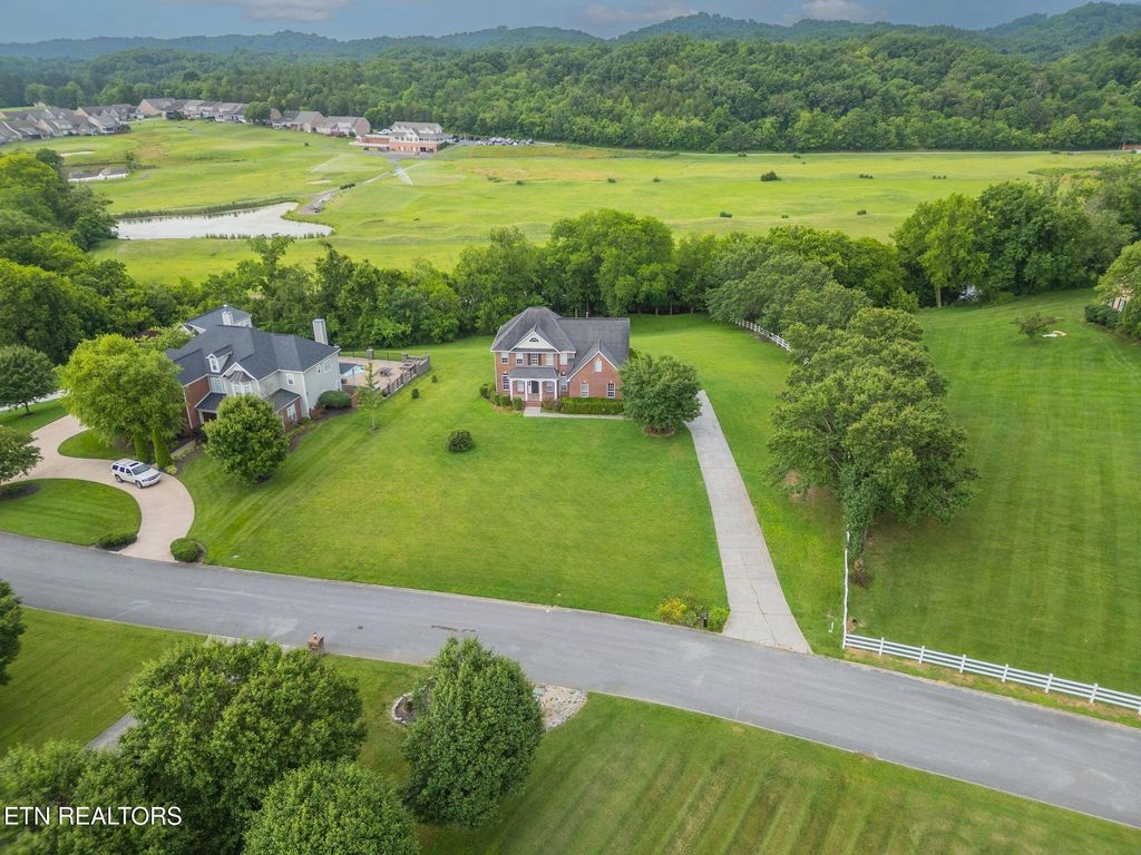 Photo of 1010 Creek Brook Lane, Seymour, TN 37865 (MLS # 1304863)