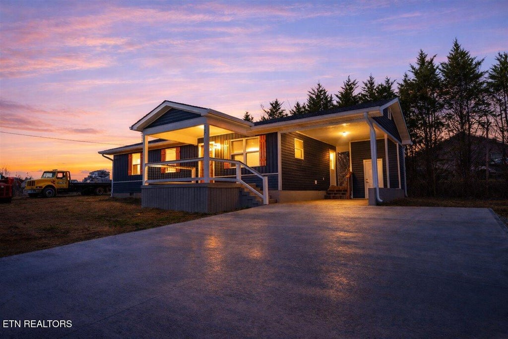Photo of 107 Azalea Lane Ln #1, Jacksboro, TN 37757 (MLS # 1354263)