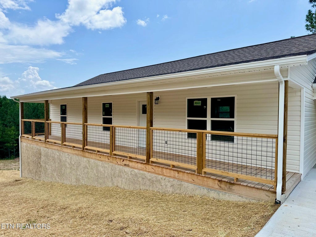 Photo of 306 Sunny View Rd, Dayton, TN 37321 (MLS # 1264806)