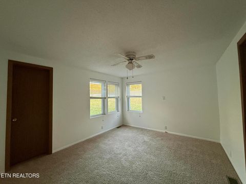 Tiny photo for 424 Lakeview Drive, Crossville, TN 38558 (MLS # 1334849)