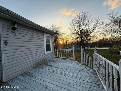 Tiny photo for 424 Lakeview Drive, Crossville, TN 38558 (MLS # 1334849)