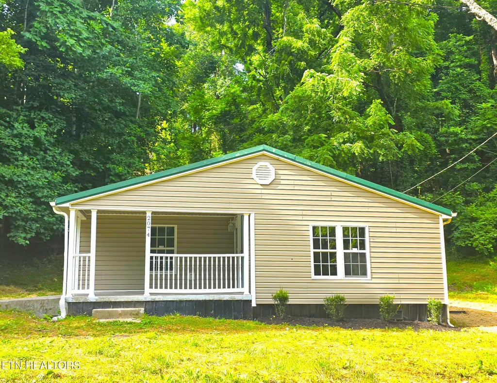 Photo of 2074 Long Hollow Rd, LaFollette, TN 37766 (MLS # 1345398)