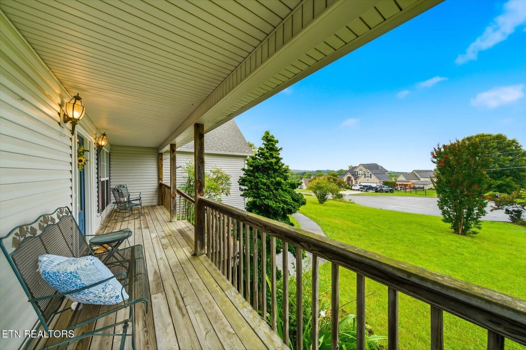 Photo of 7107 Windwhisper Blvd, Knoxville, TN 37924 (MLS # 1348782)