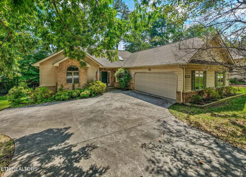 Photo of 158 Kawga Way, Loudon, TN 37774 (MLS # 1350965)