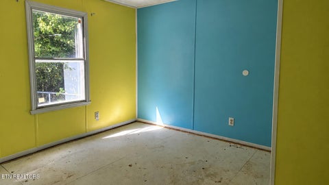 Tiny photo for 137 Cutters Lane, Clinton, TN 37716 (MLS # 1359186)