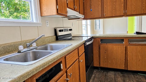 Tiny photo for 137 Cutters Lane, Clinton, TN 37716 (MLS # 1359186)