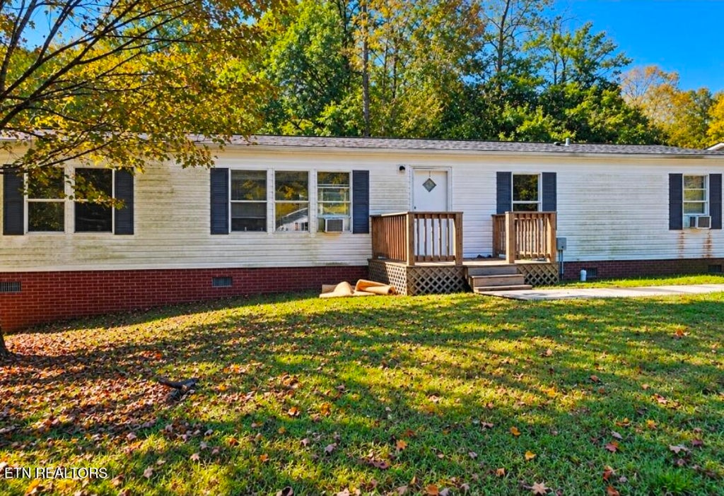Photo of 137 Cutters Lane, Clinton, TN 37716 (MLS # 1359186)