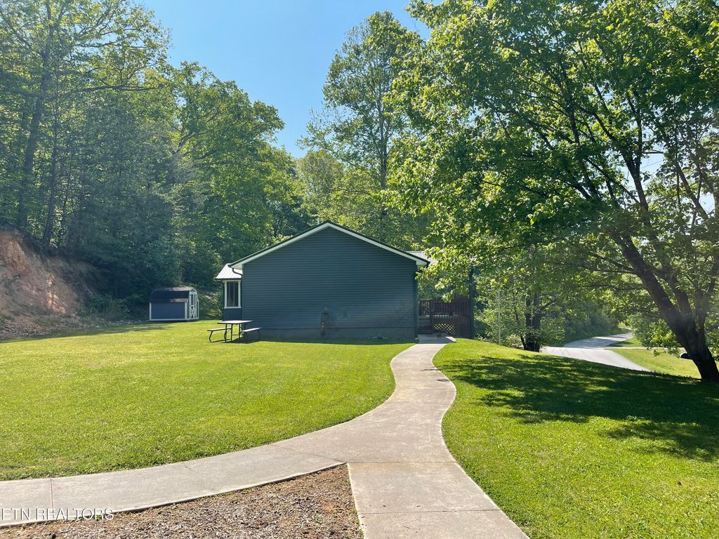 Photo of 856 Park Lane, Andersonville, TN 37705 (MLS # 1338363)
