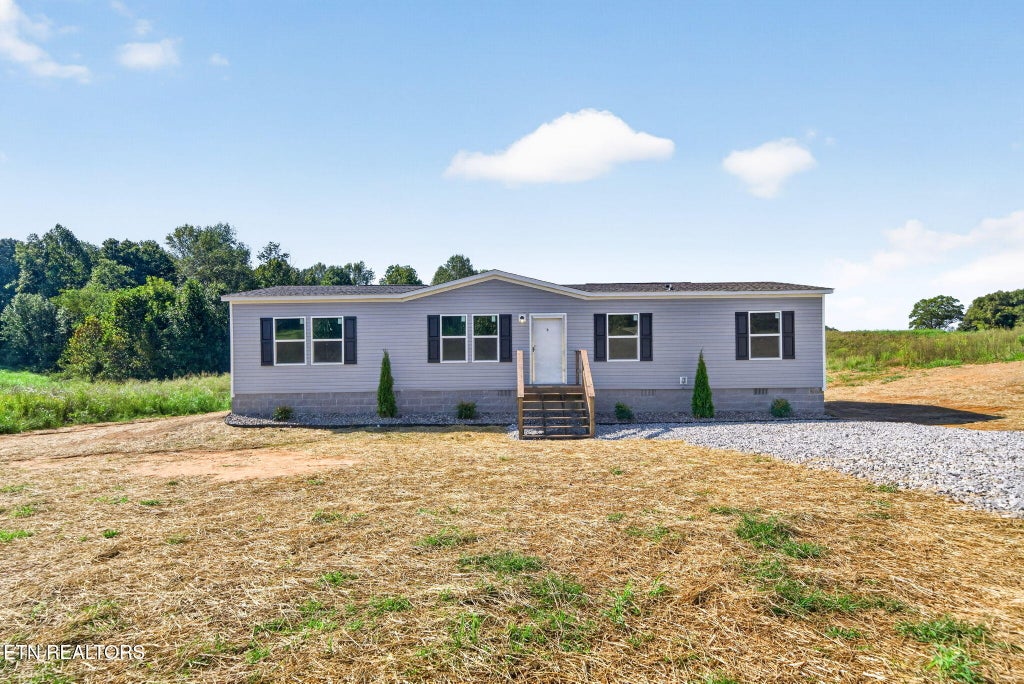 Photo of 197 Petty Rd, Sparta, TN 38583 (MLS # 1355606)