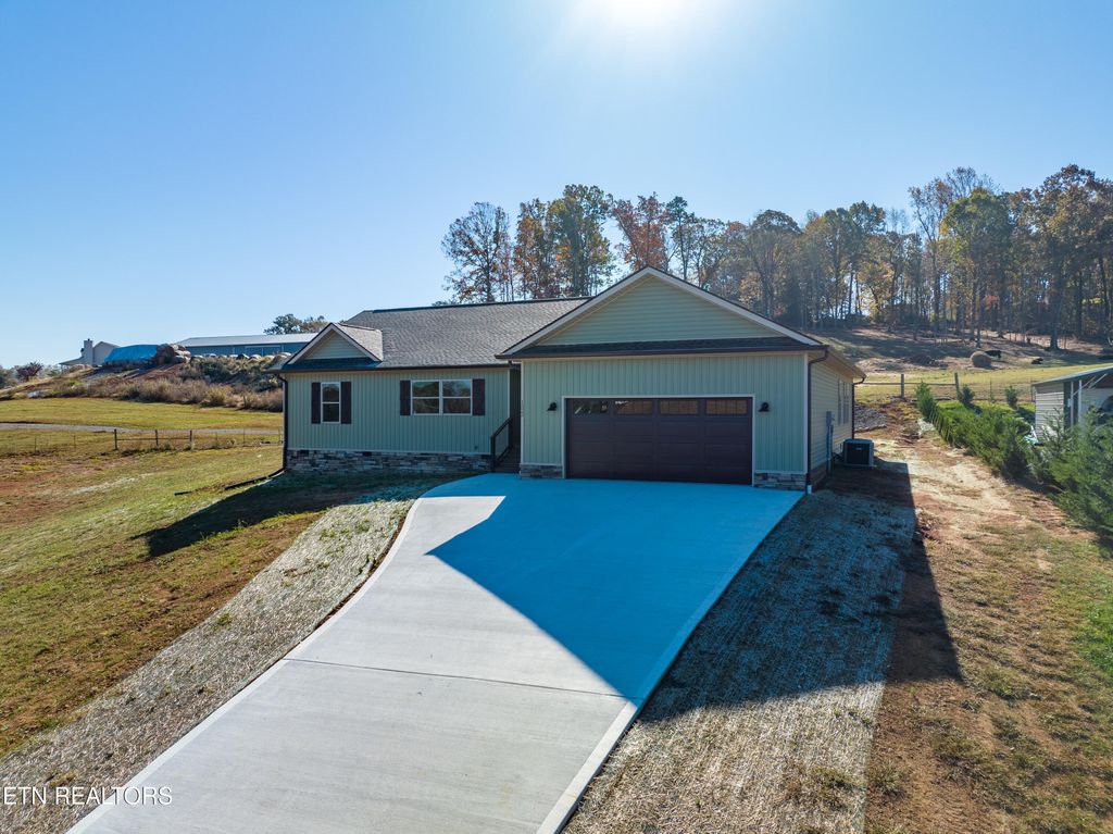 Photo of 1322 Marble Hill Rd, Friendsville, TN 37737 (MLS # 1244748)