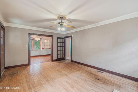 Tiny photo for 3315 Bellevue St, Knoxville, TN 37917 (MLS # 1344048)