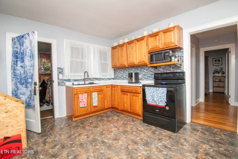 Tiny photo for 8507 Old Rutledge Pike, Knoxville, TN 37924 (MLS # 1359523)
