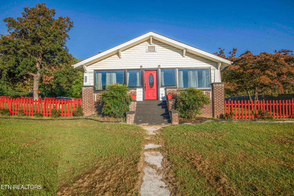 Photo of 8507 Old Rutledge Pike, Knoxville, TN 37924 (MLS # 1359523)