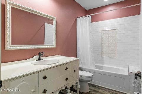 Tiny photo for 5925 Sevierville Rd, Seymour, TN 37865 (MLS # 1331982)