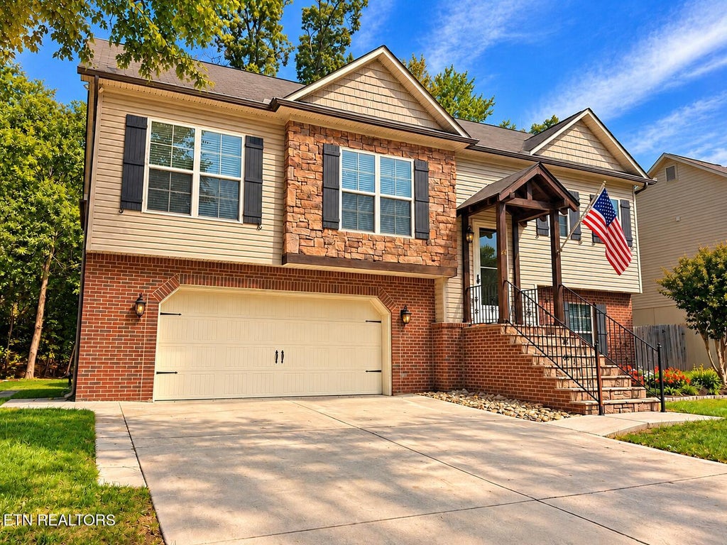 Photo of 7140 Grizzly Creek Lane, Powell, TN 37849 (MLS # 1359460)