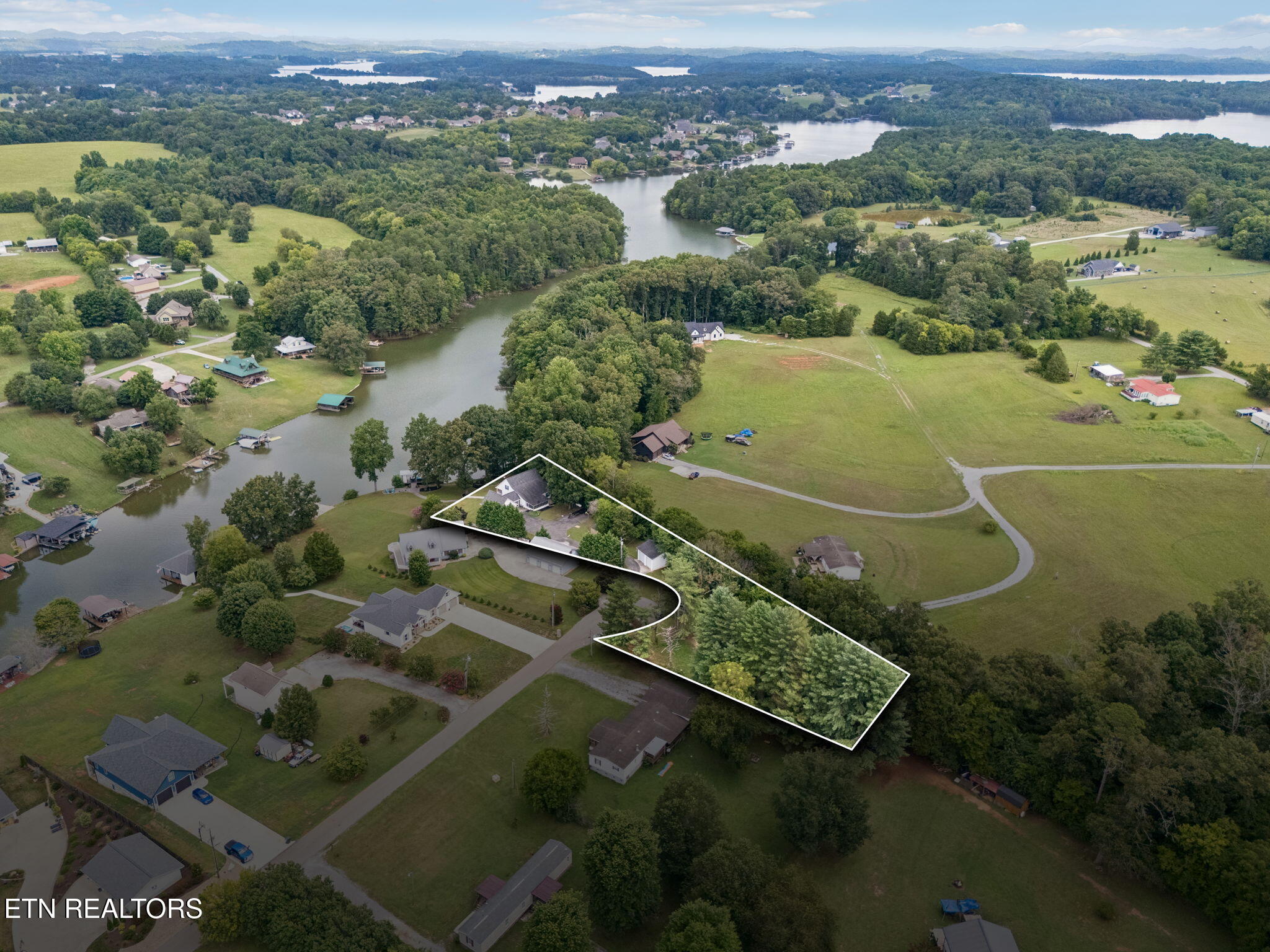 137 Corntassel Shores