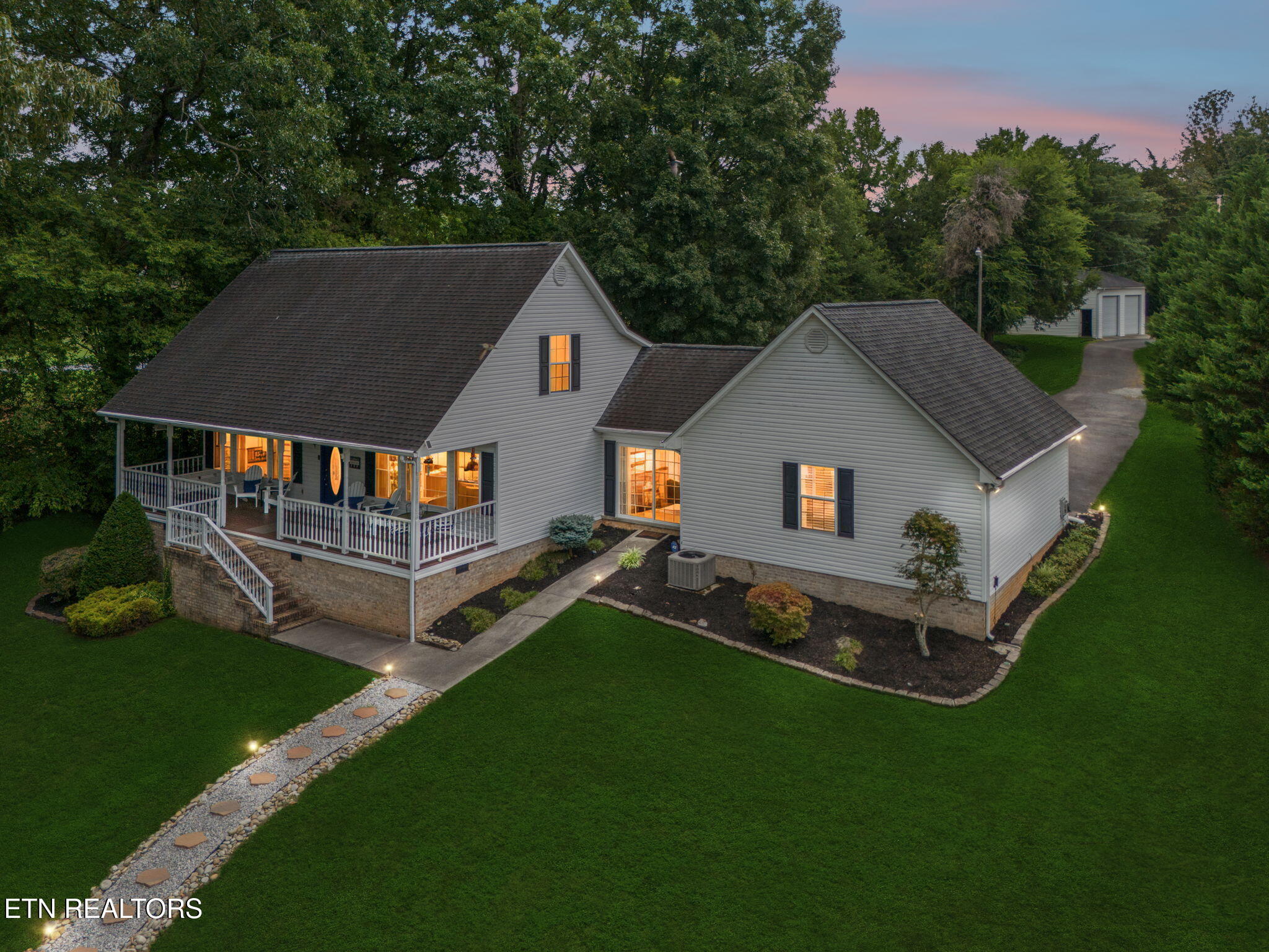 137 Corntassel Shores