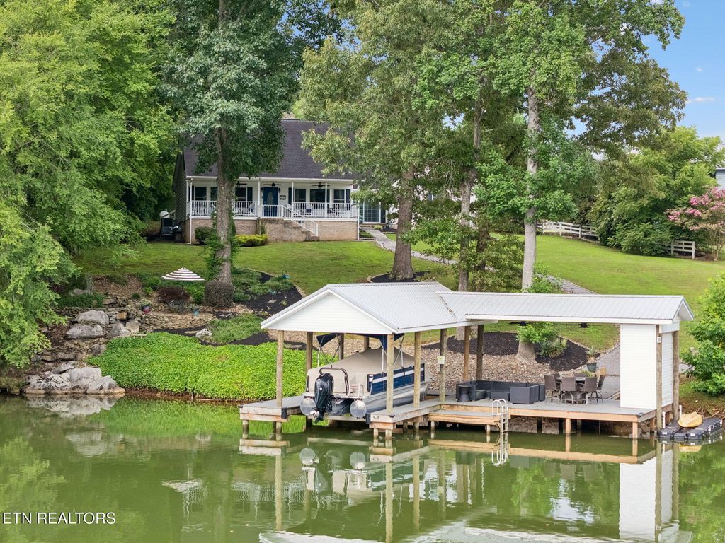 Photo of 137 Corntassel Shores, Vonore, TN 37885 (MLS # 1348491)